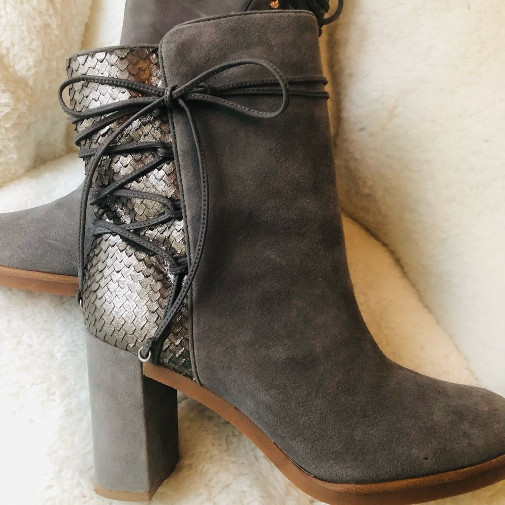Johnston and Murphy   Adley Gray  suede / metalic boot with snake skin accent